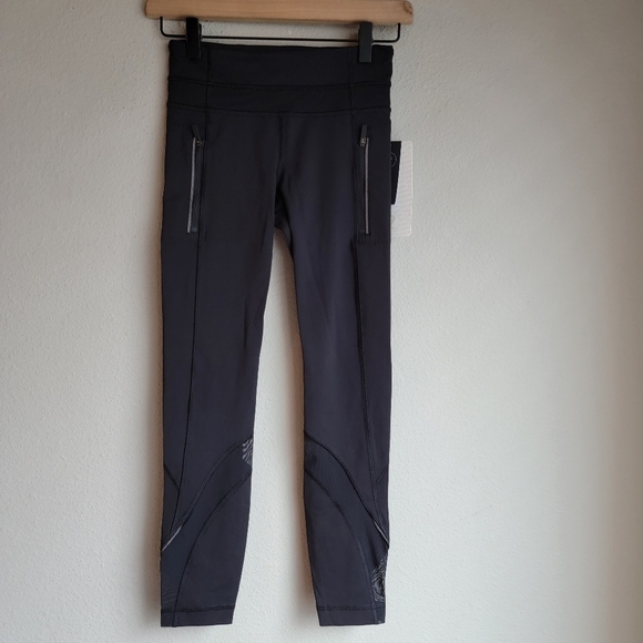 Lululemon Inspire Tight II in Black size 2 NWT - Picture 3 of 8
